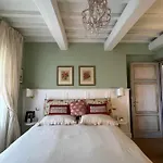 Villa Romantica